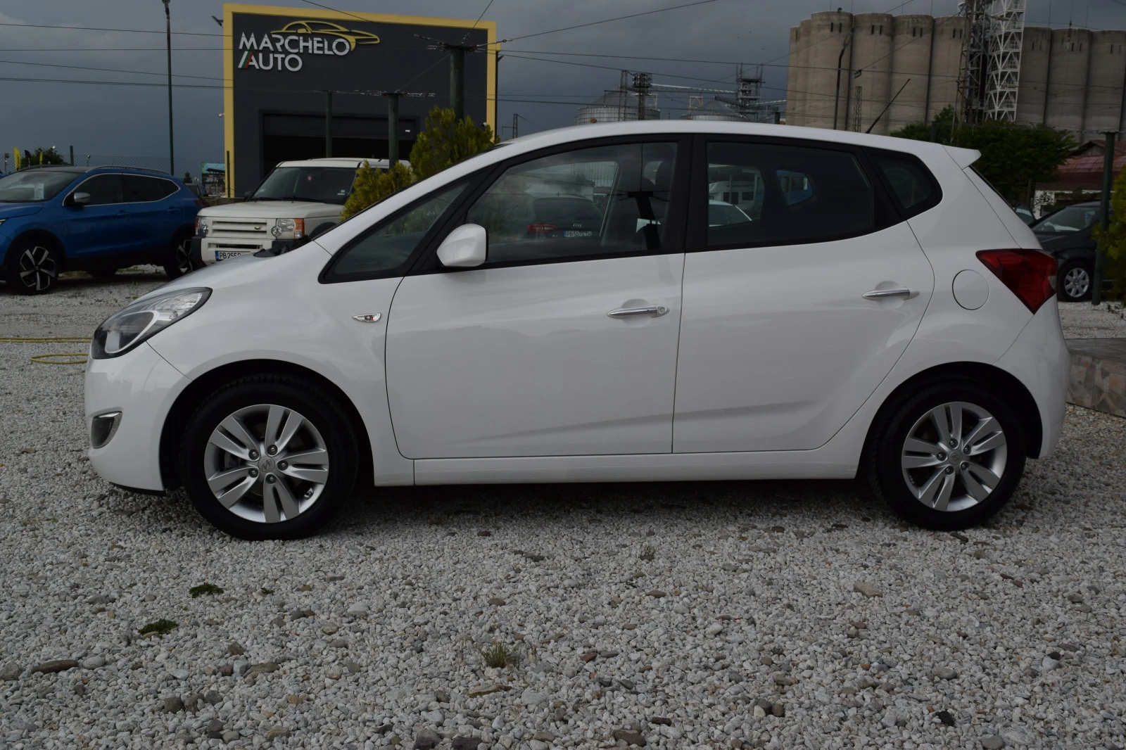 Hyundai Ix20 1.4crdi* 90 kc* Euro5B* , снимка 4 - Автомобили и джипове - 54776669