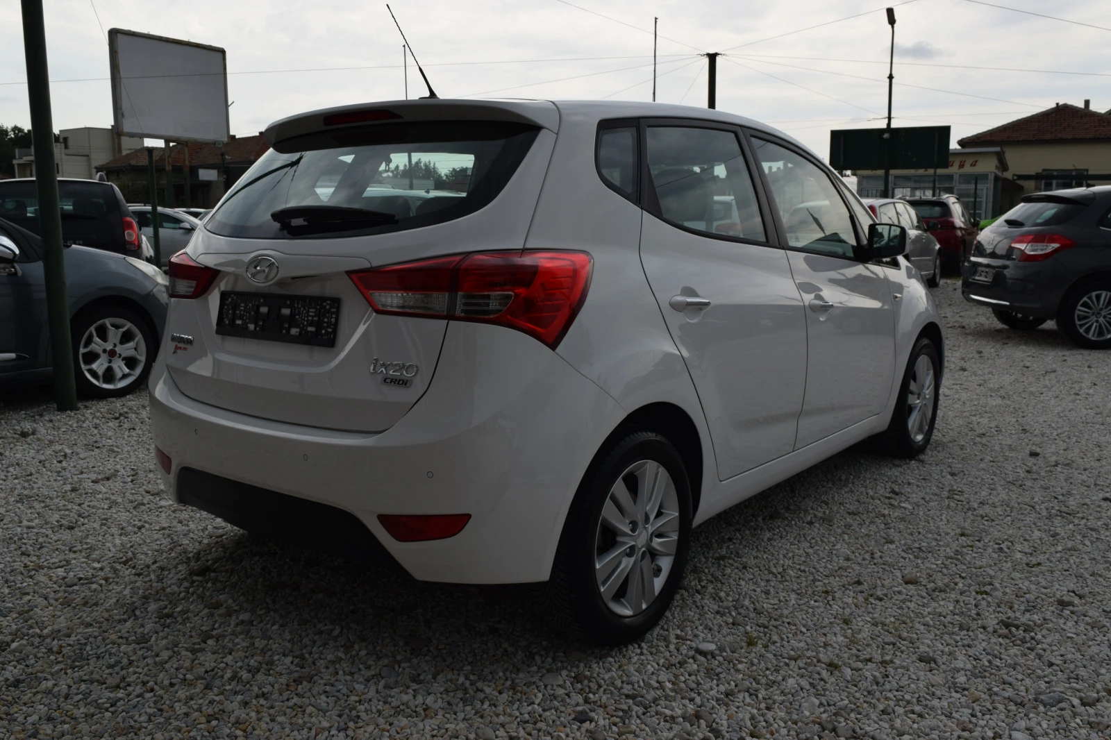 Hyundai Ix20 1.4crdi* 90 kc* Euro5B* , снимка 7 - Автомобили и джипове - 54776669