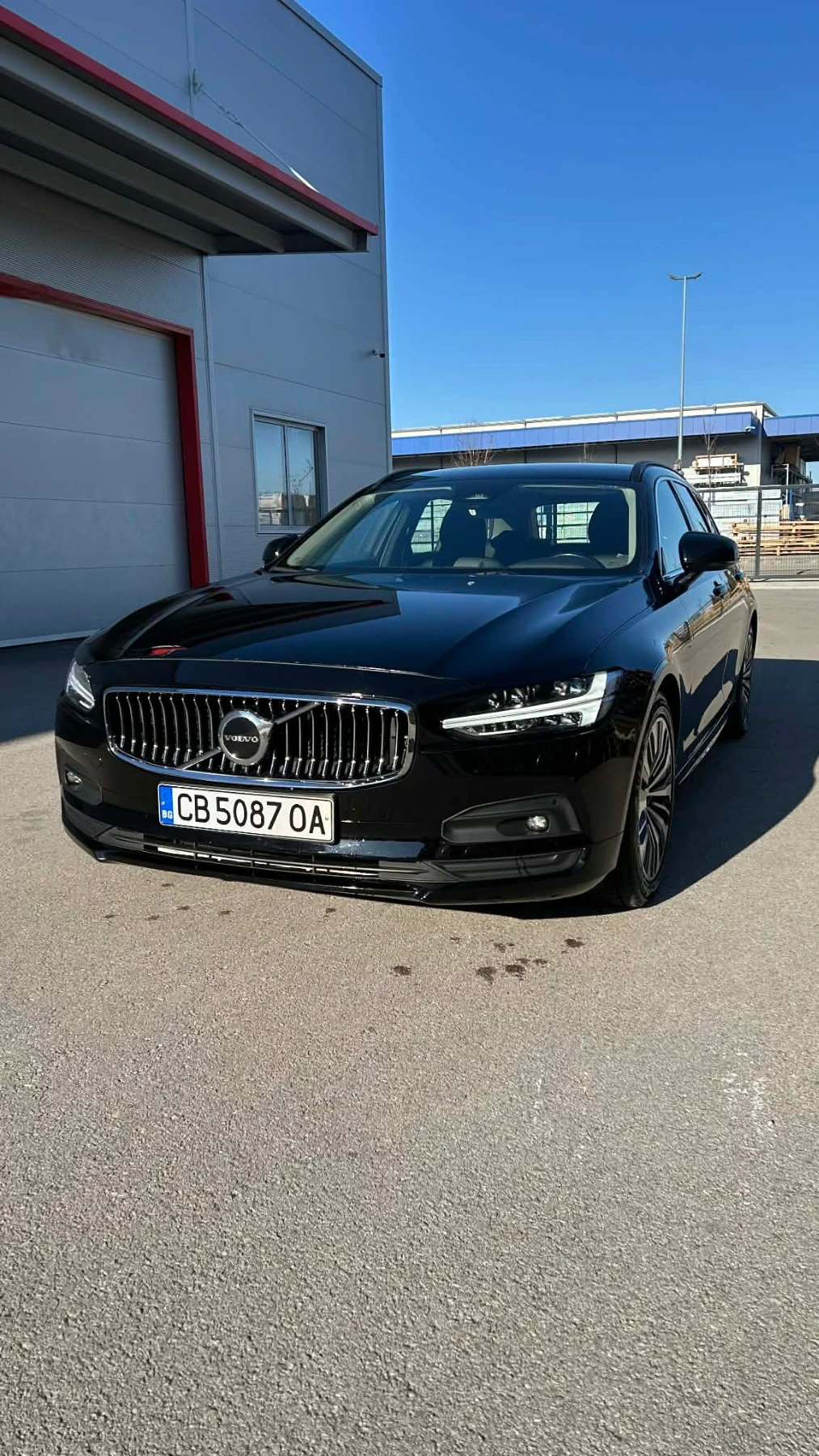 Volvo V90