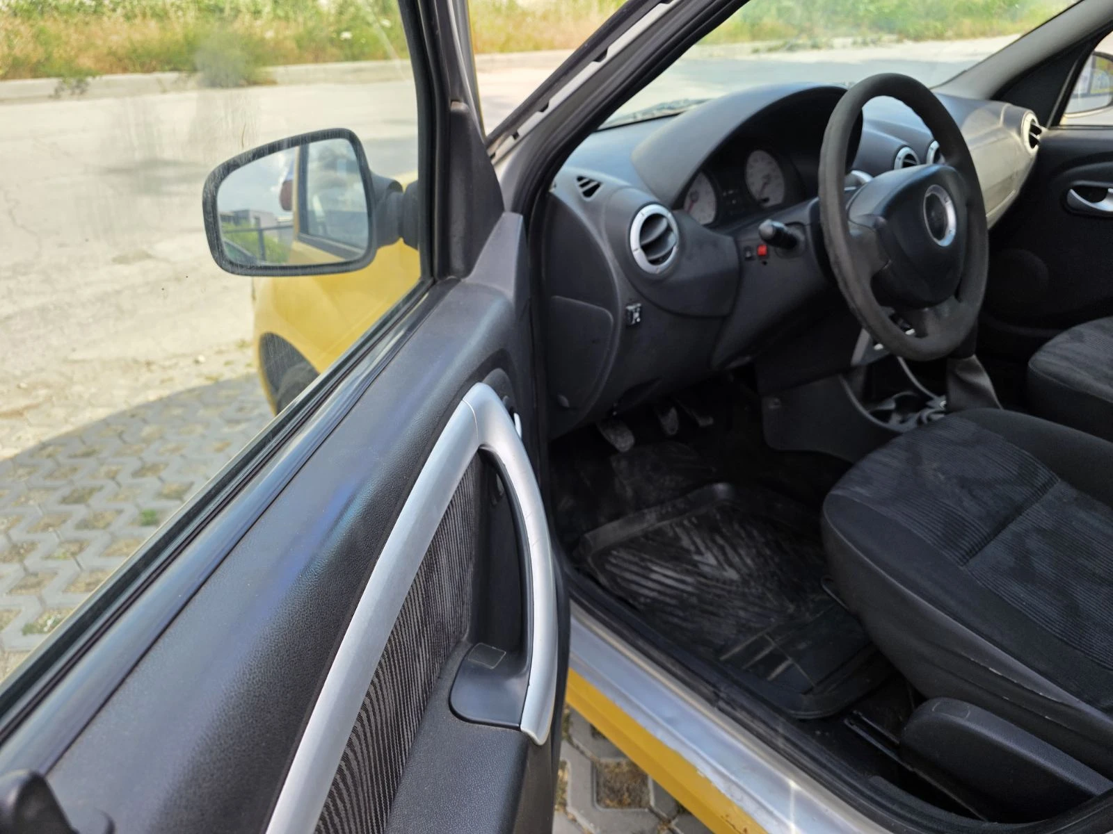 Dacia Logan 1.6 | Mobile.bg � ����������� 6