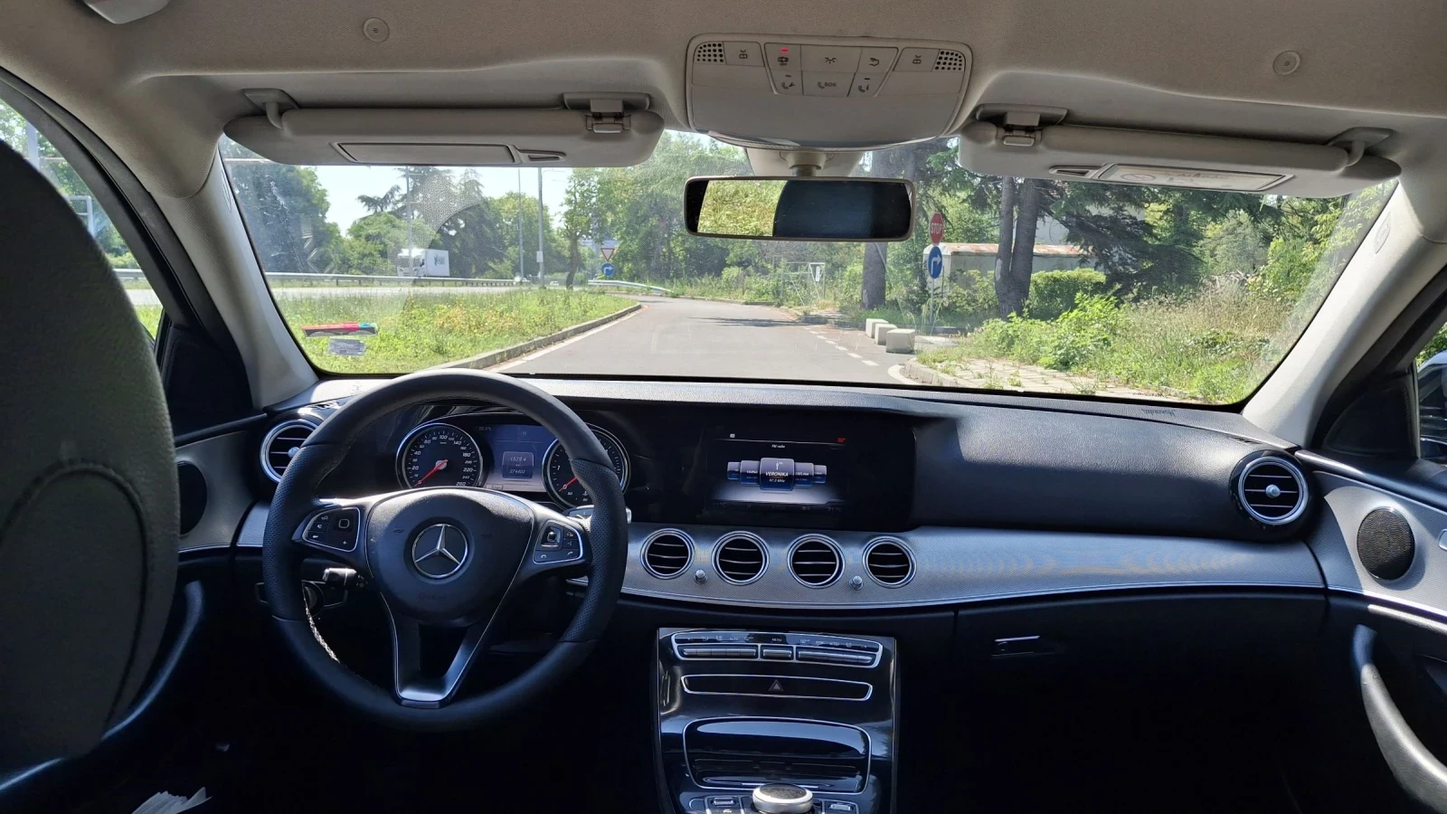 Mercedes-Benz E 220 2.2 DIZEL , снимка 12 - Автомобили и джипове - 55322935