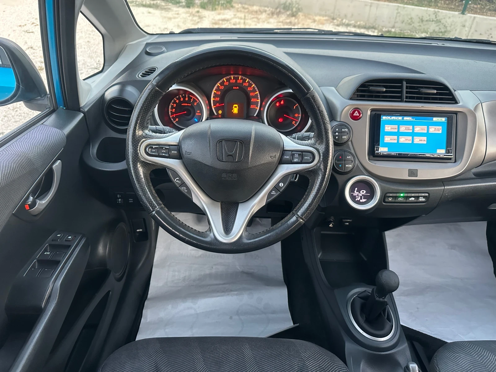 Honda Jazz 1.4-NAVI-PANORAMA-FACE-TOP, снимка 10 - Автомобили и джипове - 55532815