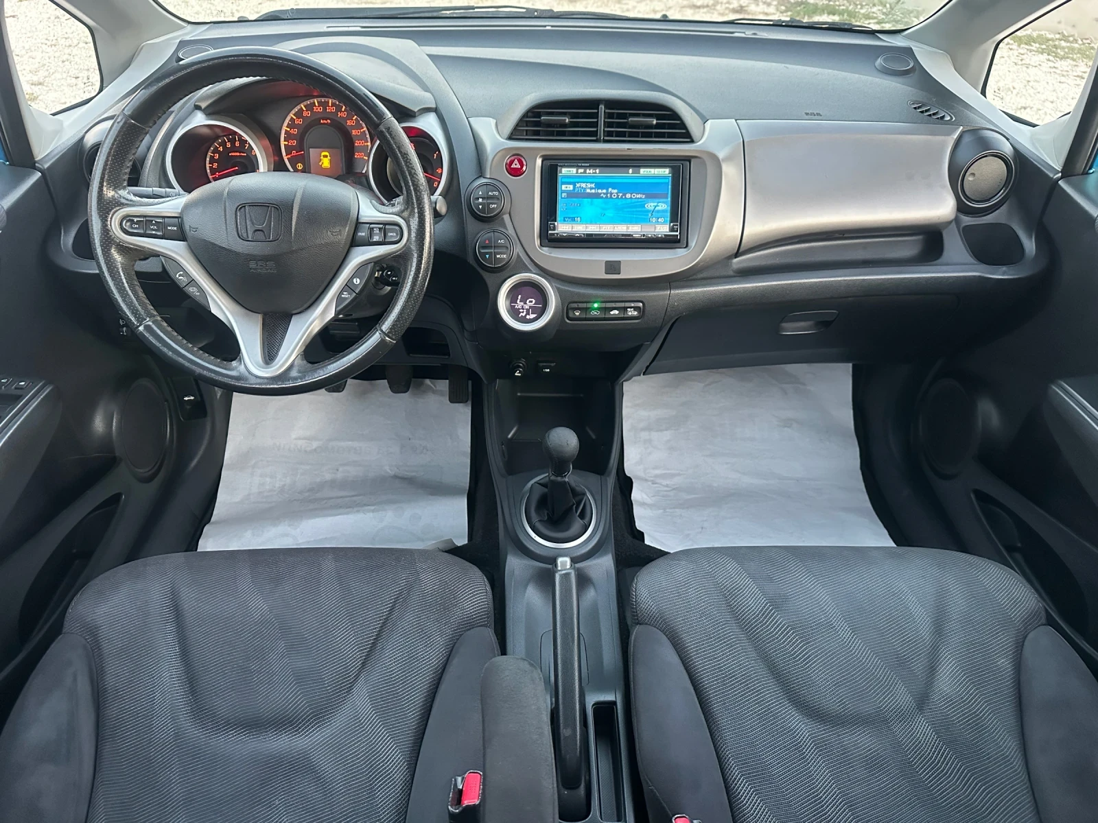 Honda Jazz 1.4-NAVI-PANORAMA-FACE-TOP, снимка 11 - Автомобили и джипове - 55532815