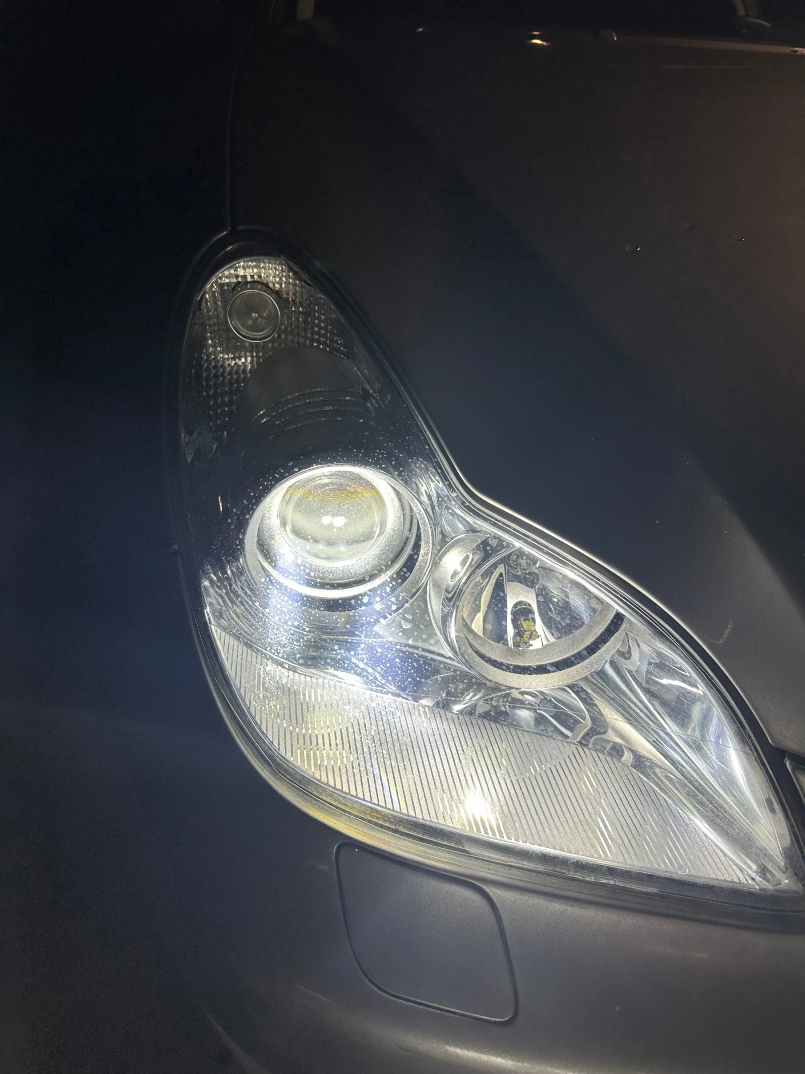 Mercedes-Benz CLS 320 W219, снимка 9 - Автомобили и джипове - 55748852