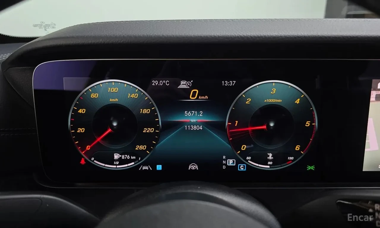 Mercedes-Benz E 220 d 4MATIC AMG /360/DIS/HUD/ЦЕНА ДО БЪЛГАРИЯ, снимка 8 - Автомобили и джипове - 55843689