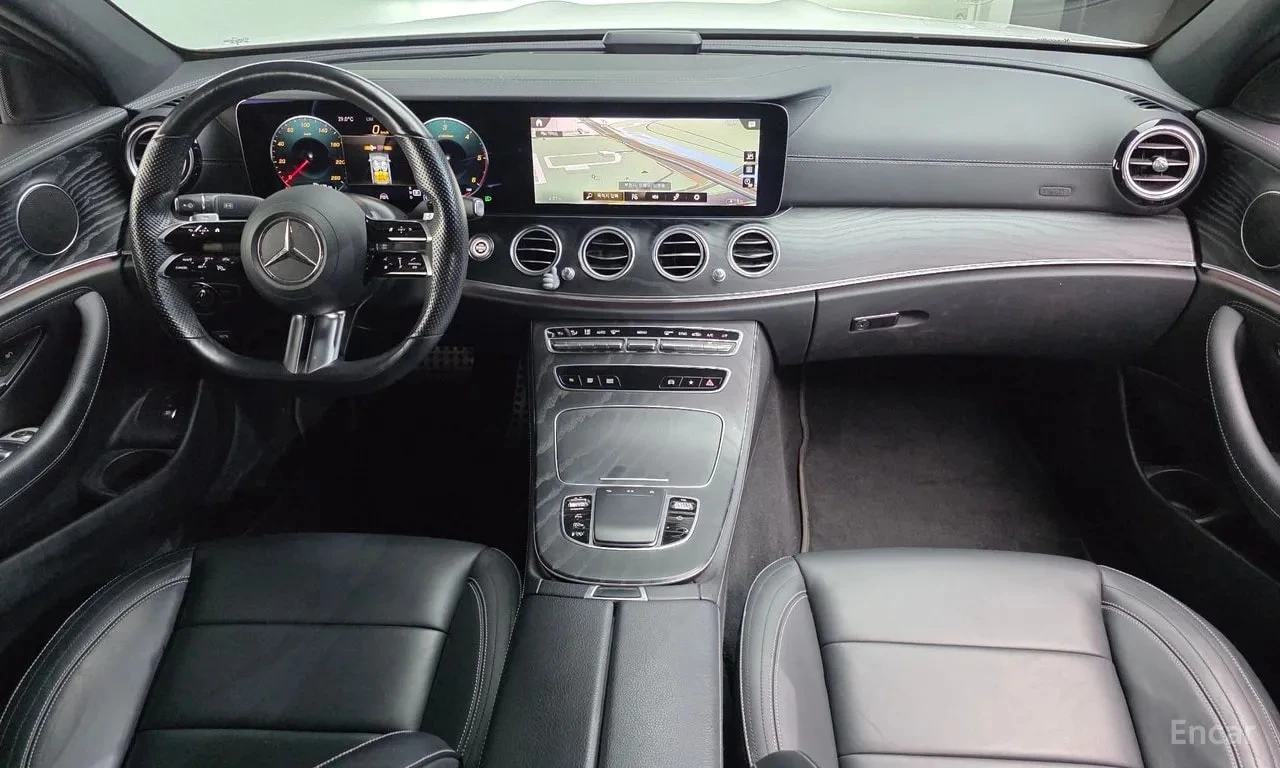 Mercedes-Benz E 220 d 4MATIC AMG /360/DIS/HUD/ЦЕНА ДО БЪЛГАРИЯ, снимка 7 - Автомобили и джипове - 55843689
