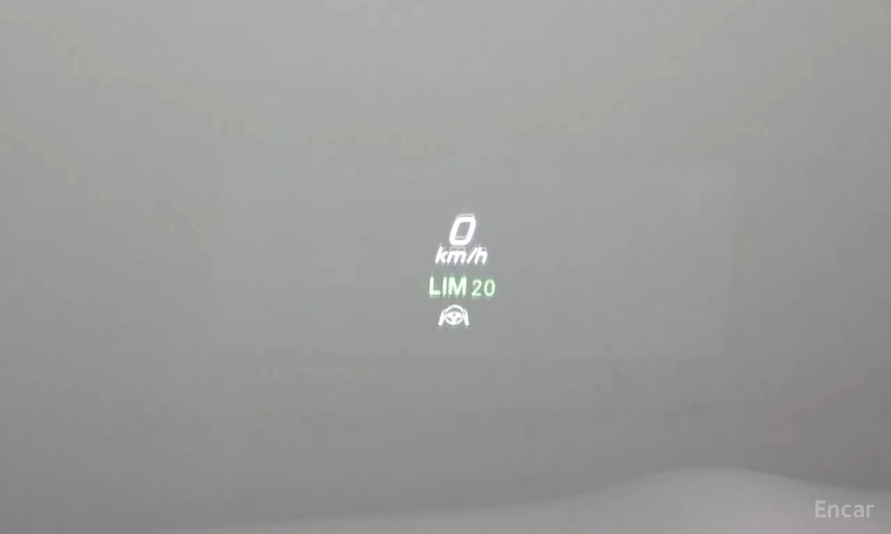 Mercedes-Benz E 220 d 4MATIC AMG /360/DIS/HUD/ЦЕНА ДО БЪЛГАРИЯ, снимка 17 - Автомобили и джипове - 55843689