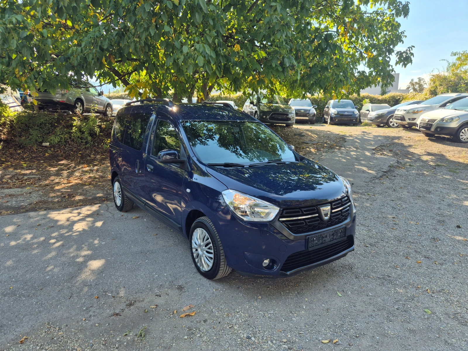 Dacia Dokker 1.6i ГАЗ-БЕНЗИН ПЪТНИЧЕСКИ 5 МЕСТА EURO-6C, снимка 3 - Автомобили и джипове - 56153099