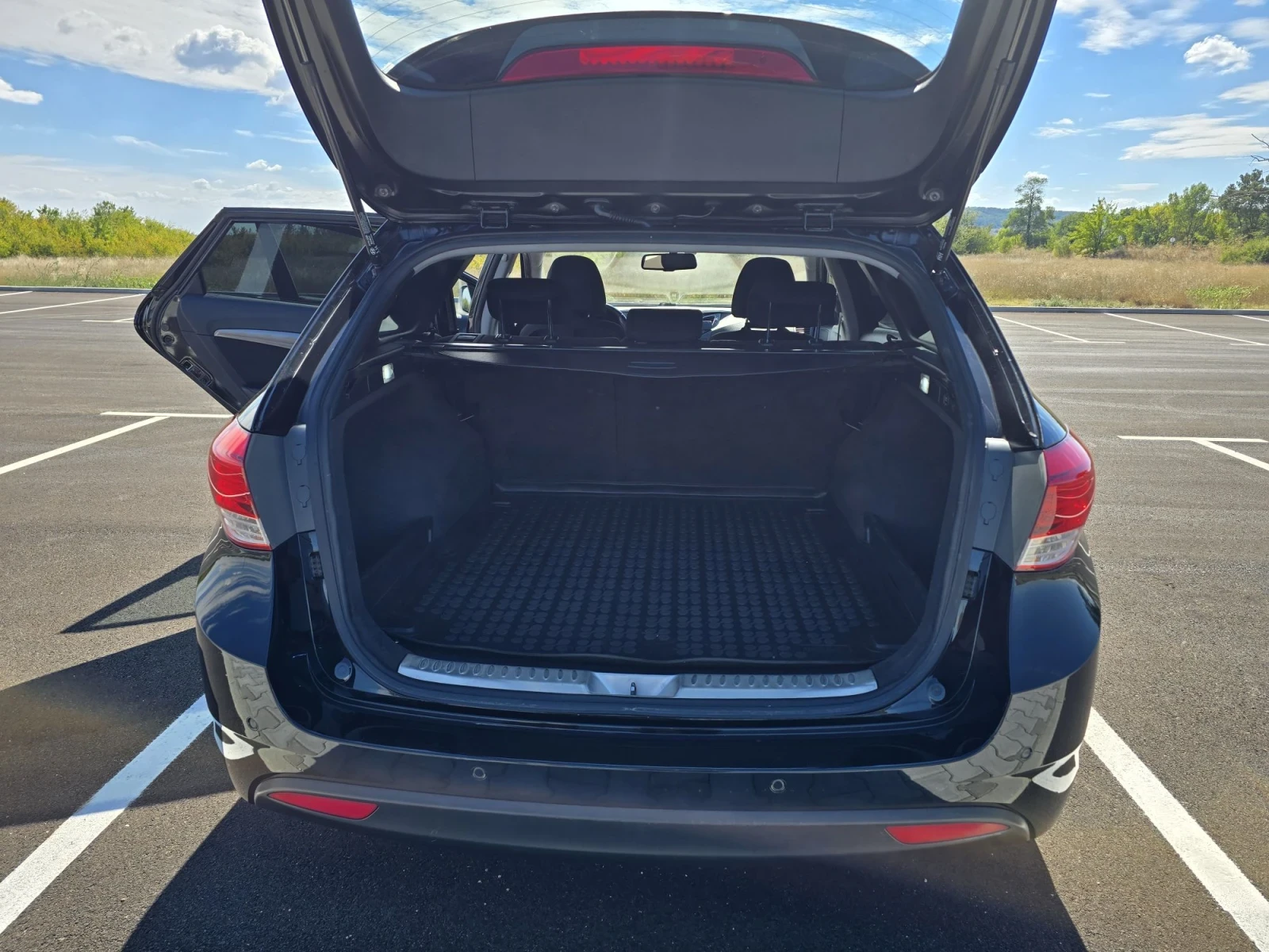 Hyundai I40, снимка 8 - Автомобили и джипове - 56244093