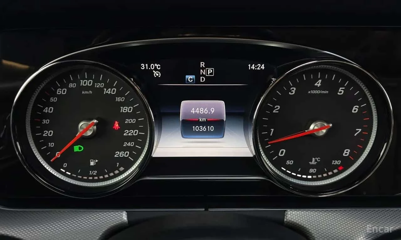 Mercedes-Benz E 300 Avantgarde/ПОДГРЕВ/ПАМЕТ/ШИБИДАХ/, снимка 8 - Автомобили и джипове - 56331974