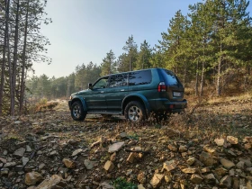 Mitsubishi Pajero sport, снимка 4