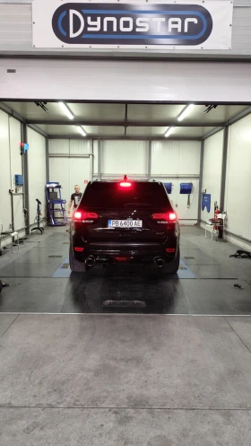 Jeep Grand cherokee SRT, снимка 11