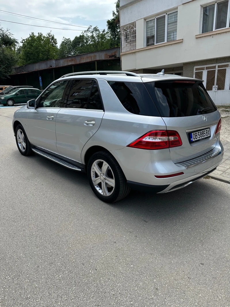 Mercedes-Benz ML 250 7G Bluetec, снимка 4 - Автомобили и джипове - 47358666