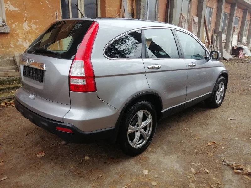 Honda Cr-v 4x4, снимка 2 - Автомобили и джипове - 48240921