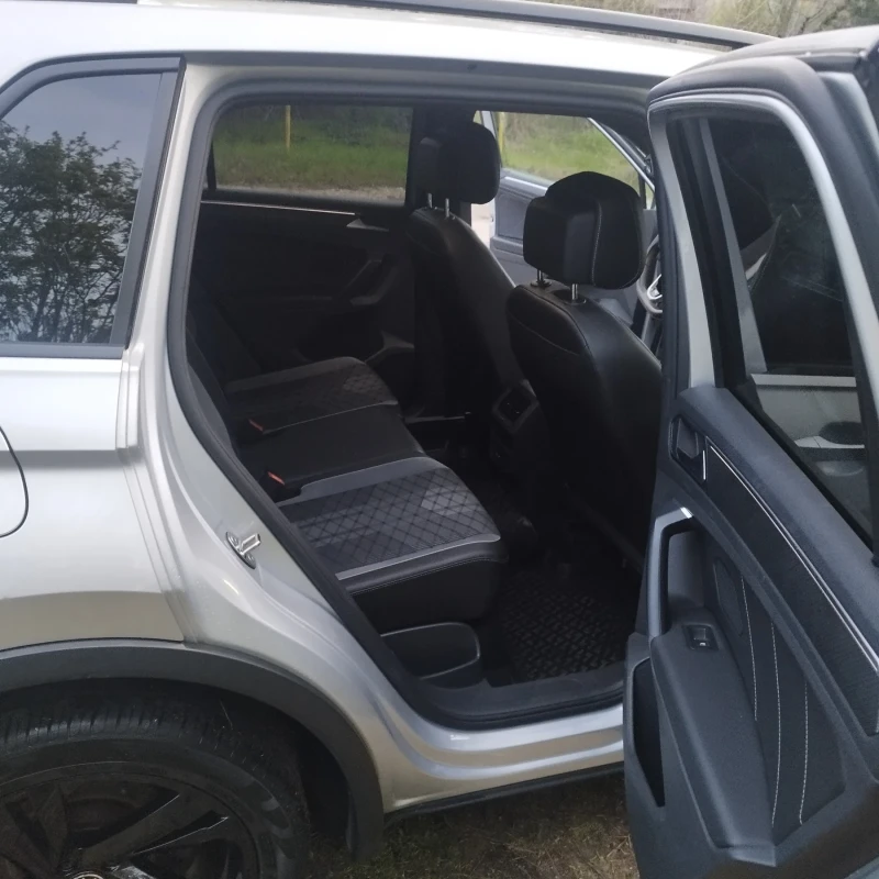 VW Tiguan R line 4 motion, снимка 10 - Автомобили и джипове - 51169952