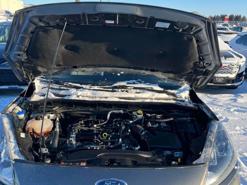 Ford Escape * SE * CARFAX * БЕЗ ПЪРВОНАЧАЛНА ВНОСКА, снимка 13 - Автомобили и джипове - 52869142