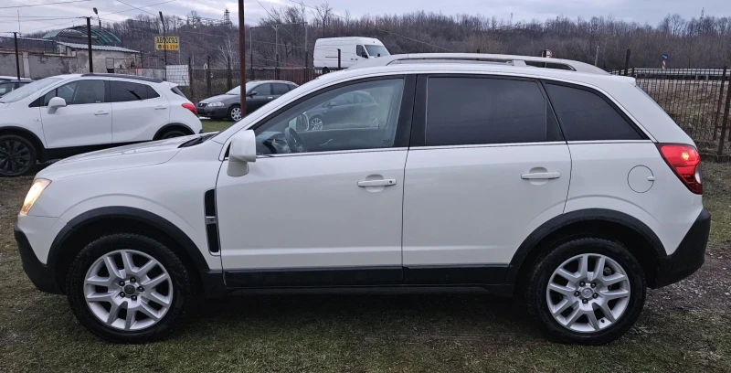 Opel Antara * 2.0* CDTI* ТОП ОФЕРТА* , снимка 3 - Автомобили и джипове - 53397703