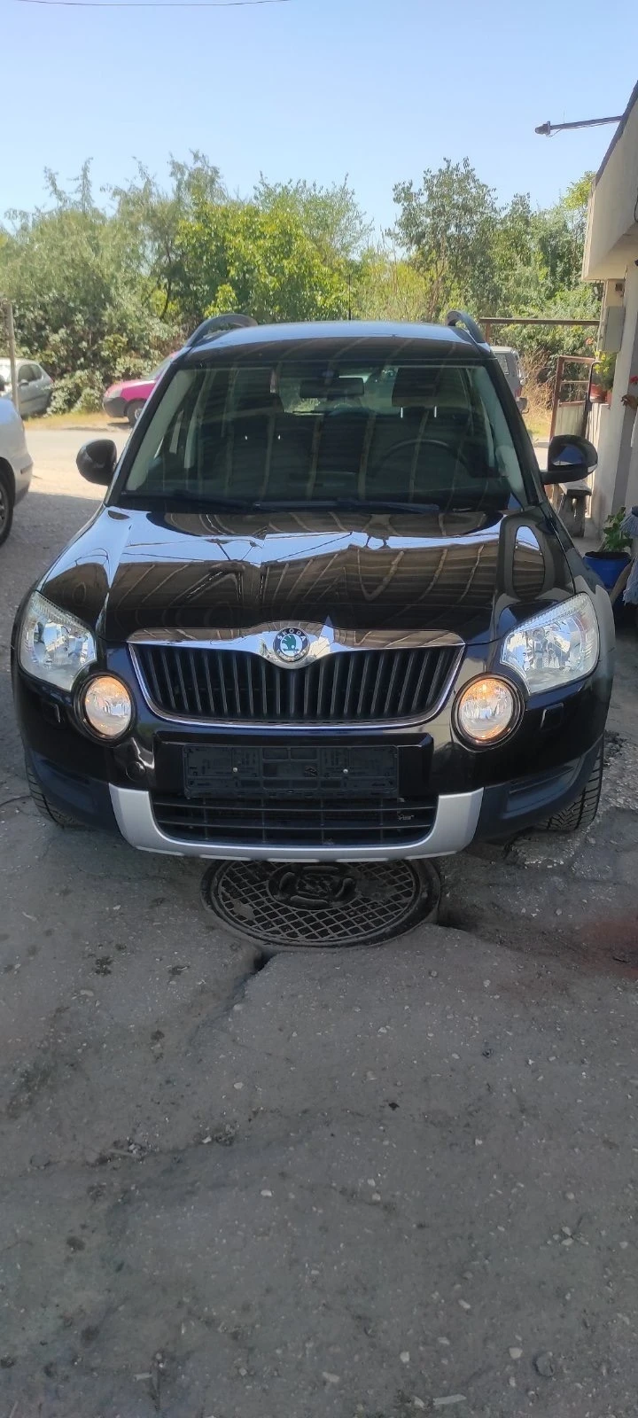 Skoda Yeti 1.8 бензин 4х4, снимка 1 - Автомобили и джипове - 48423692