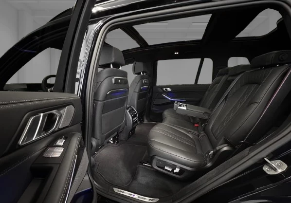 BMW X7 40i xDrive = M-Sport Pro = Гаранция, снимка 13 - Автомобили и джипове - 54943974