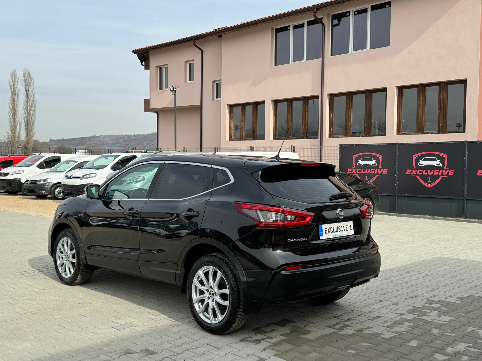 Nissan Qashqai 1.5DCi EURO-6 TOP - изображение 3