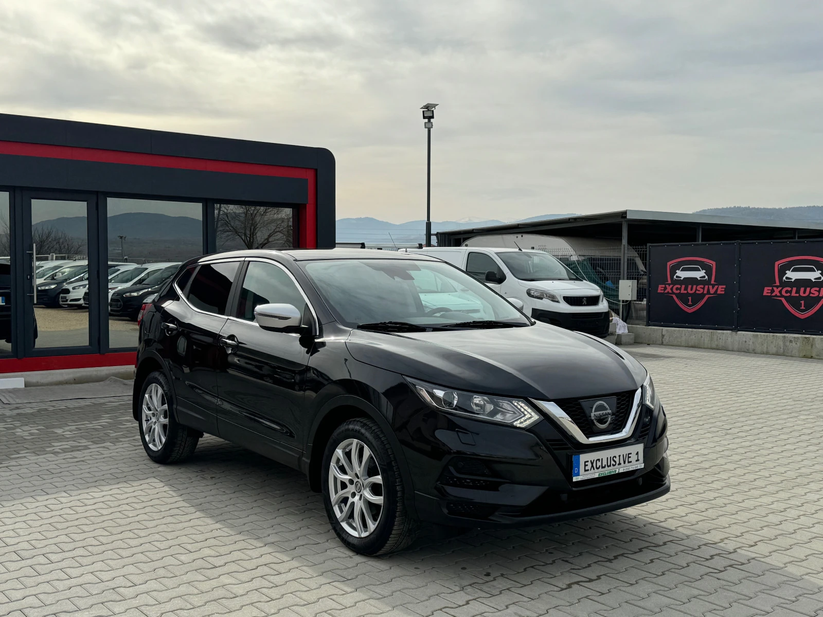 Nissan Qashqai 1.5DCi EURO-6 TOP - изображение 7