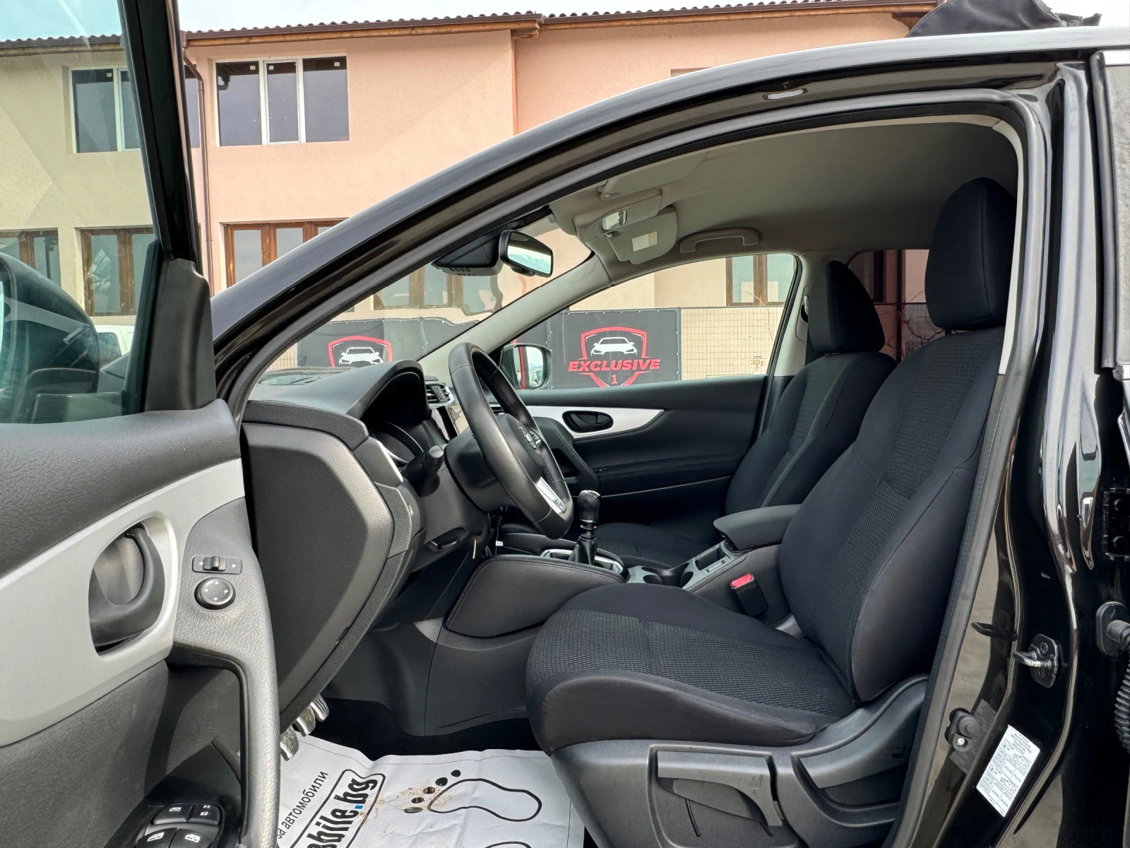 Nissan Qashqai 1.5DCi EURO-6 TOP - изображение 10