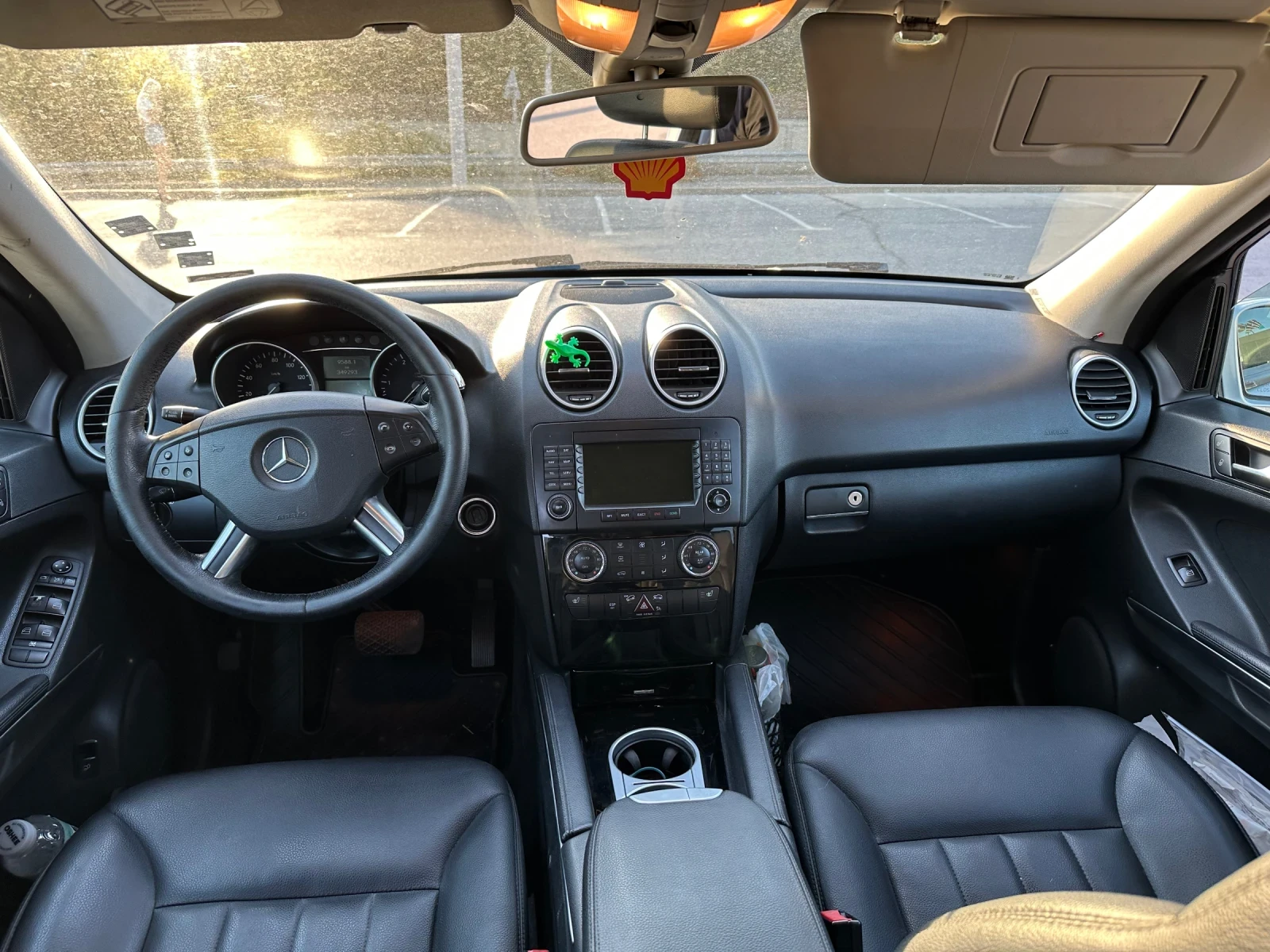 Mercedes-Benz ML 320  - изображение 8