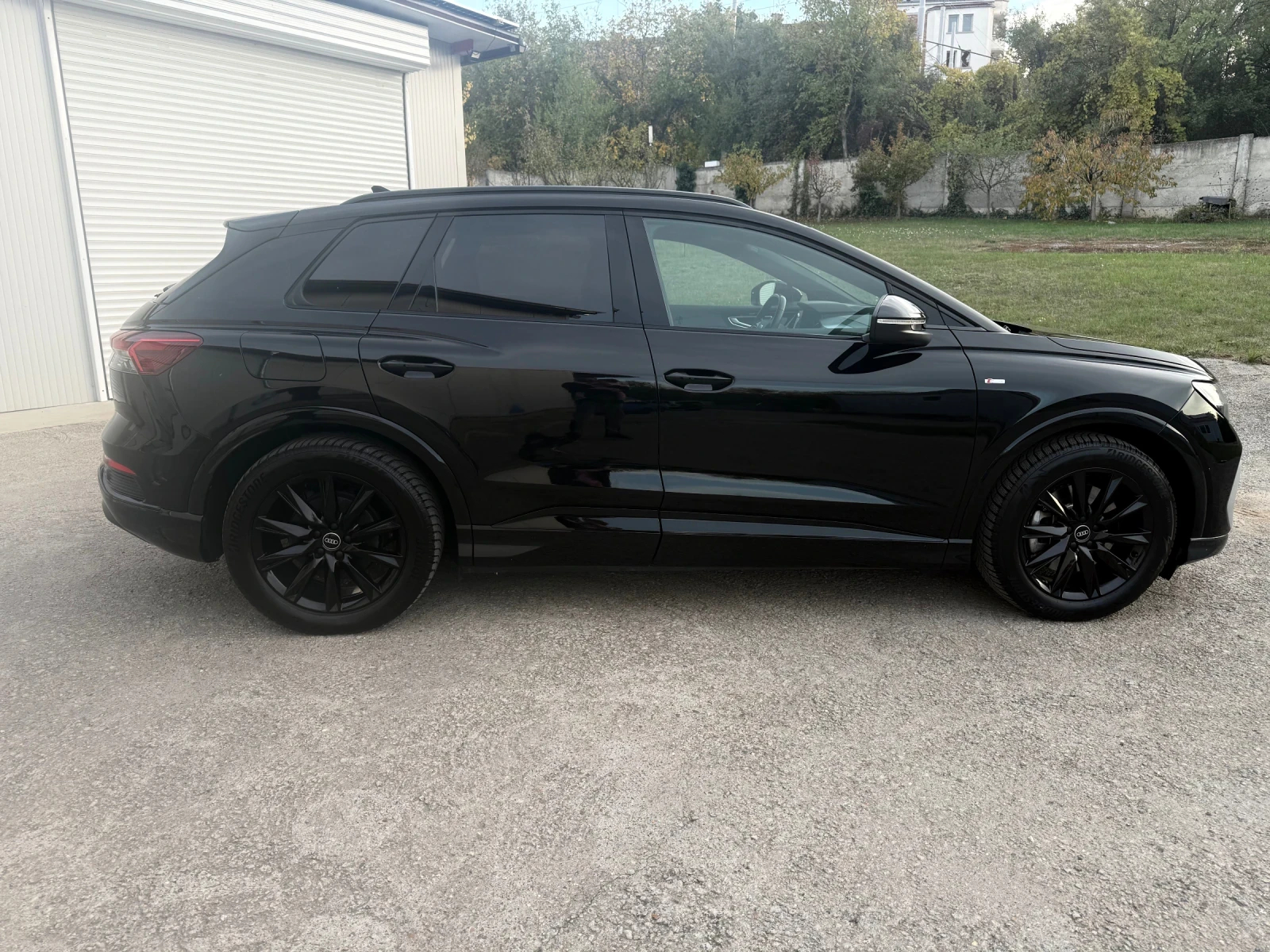 Audi Q4 e-tron 82kwh Quattro S-LINE  ГАРАНЦИОНЕН - изображение 4