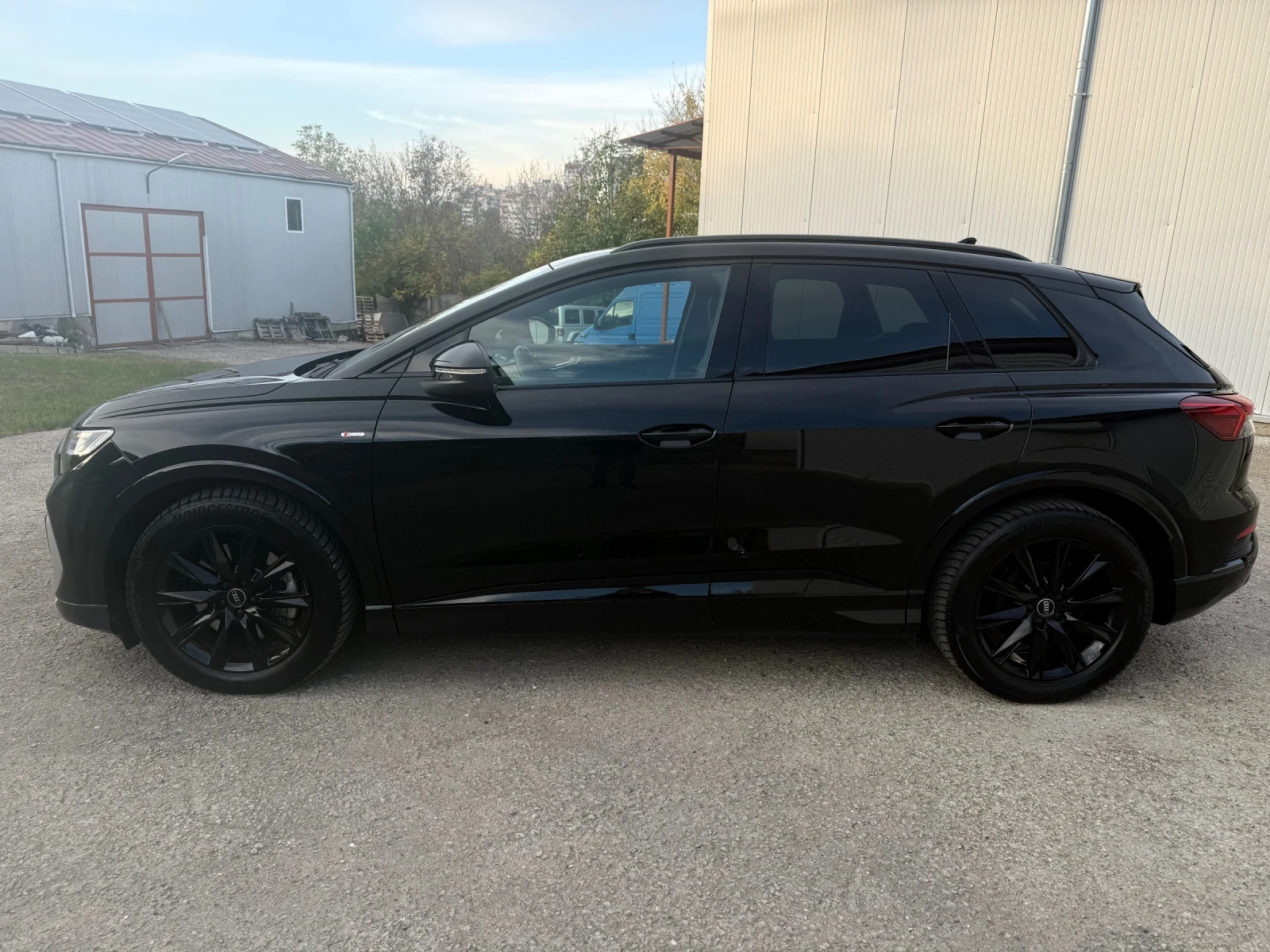 Audi Q4 e-tron 82kwh Quattro S-LINE  ГАРАНЦИОНЕН - изображение 8