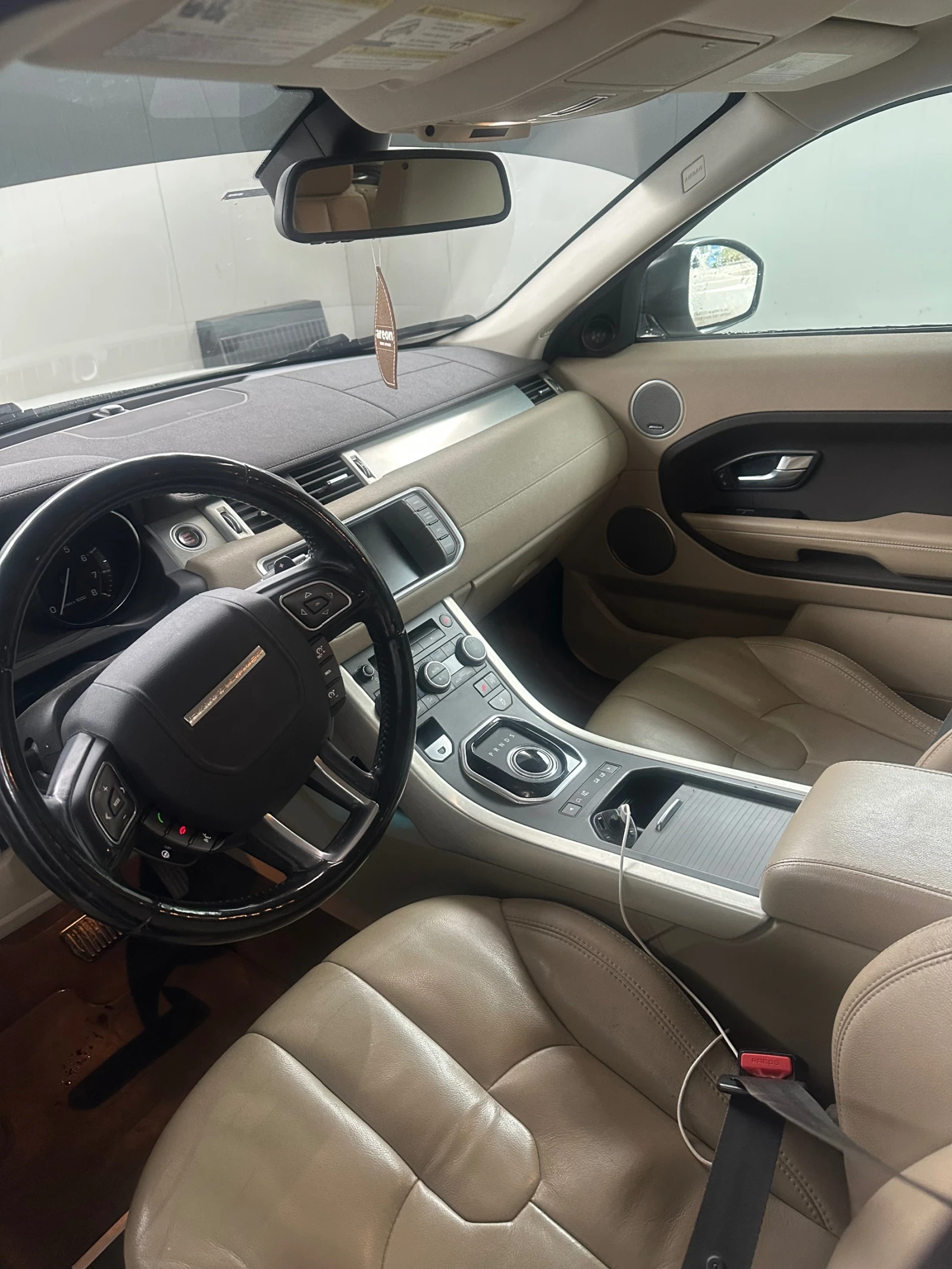 Land Rover Range Rover Evoque 2.0 - изображение 9