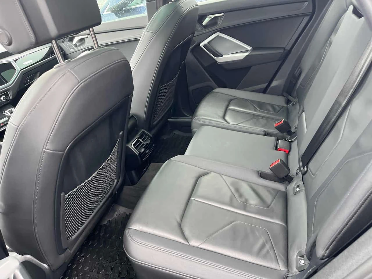 Audi Q3 Komfort/CARFAX/��������/���������������� �� AUDI | Mobile.bg � ����������� 10