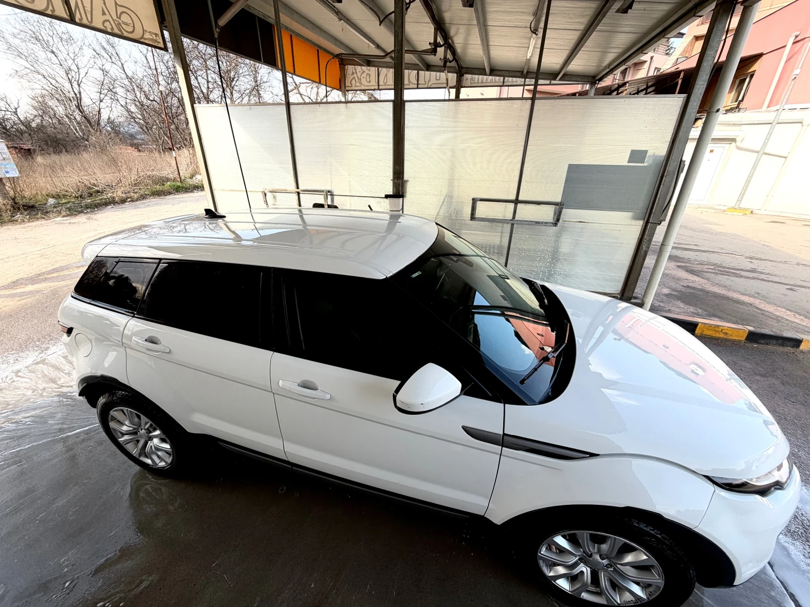 Land Rover Range Rover Evoque, снимка 4 - Автомобили и джипове - 54099169