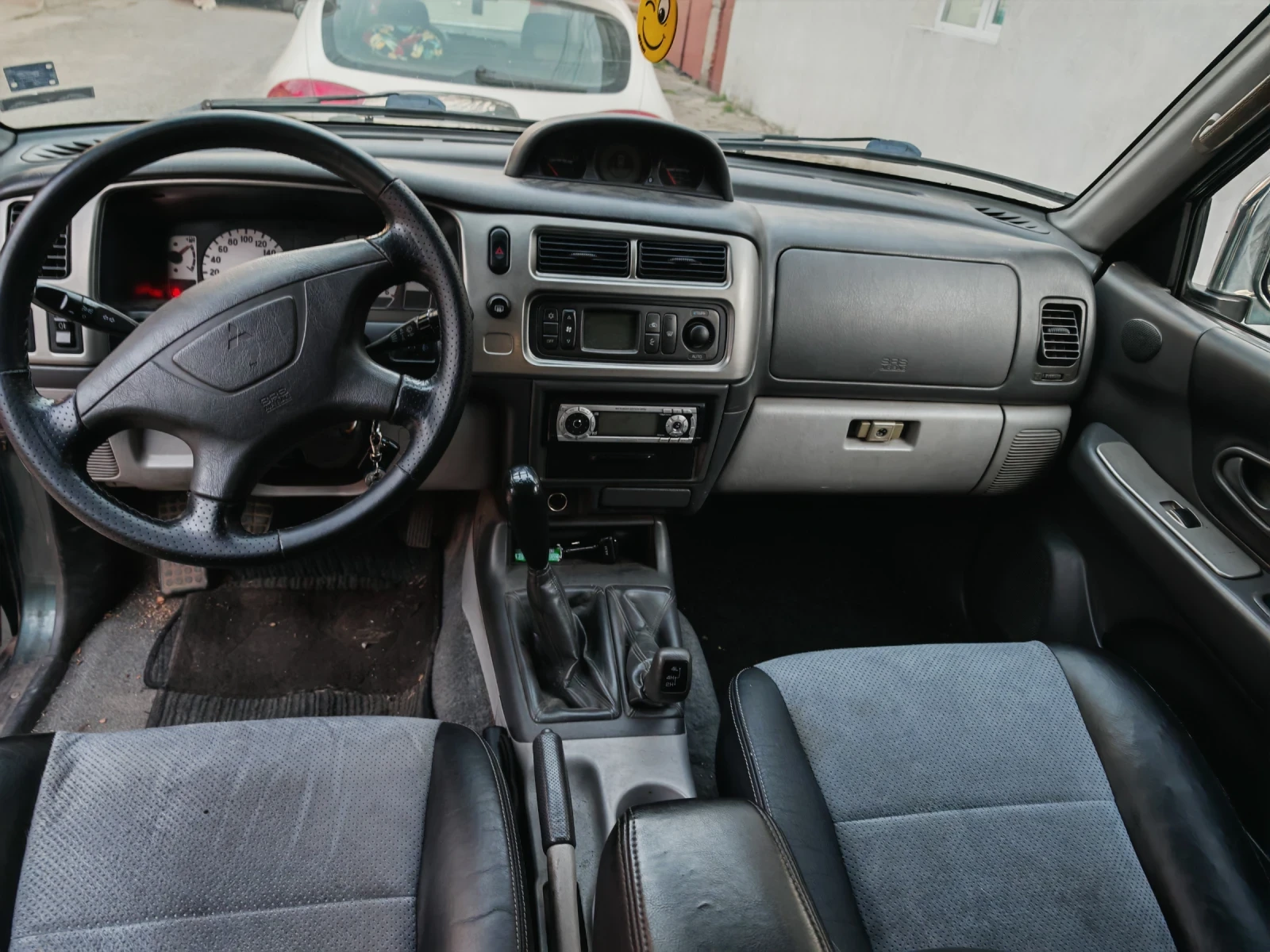Mitsubishi Pajero sport, снимка 5 - Автомобили и джипове - 54750196