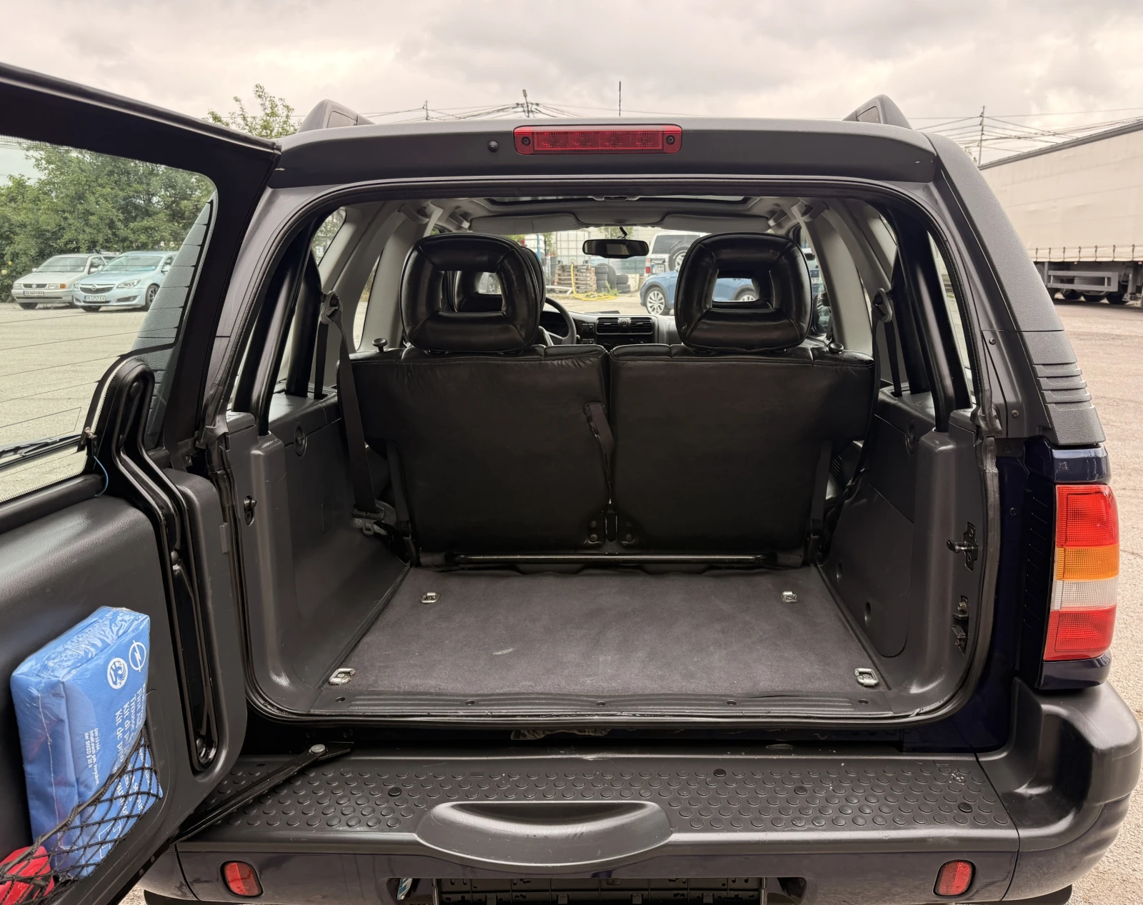 Opel Frontera 2.2i 16V SPORT HARD-TOP, снимка 15 - Автомобили и джипове - 54903977