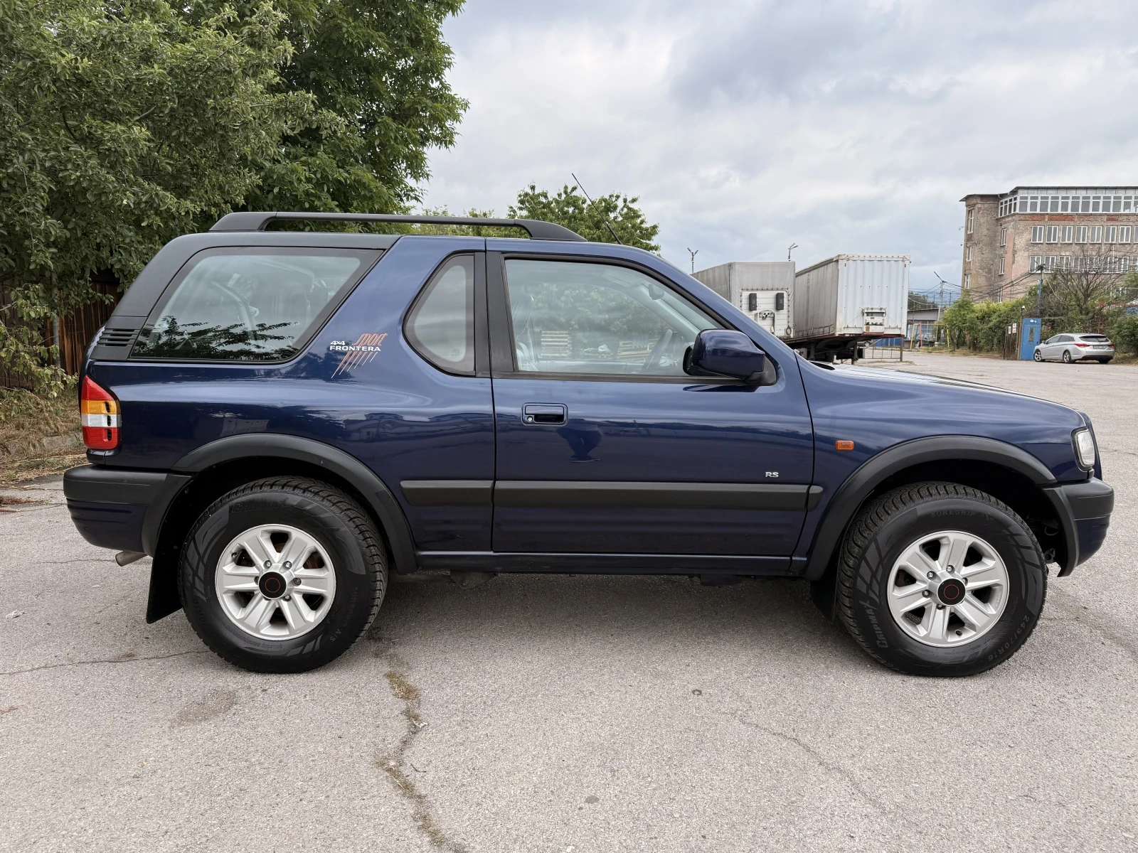 Opel Frontera 2.2i 16V SPORT HARD-TOP, снимка 4 - Автомобили и джипове - 54903977