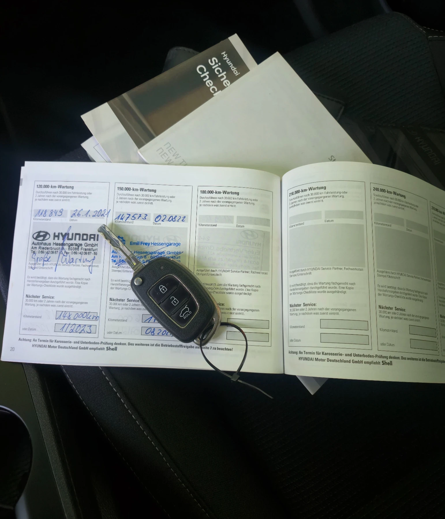 Hyundai Tucson FULL 2.0CRDI 4WD 136кс. 2017г., снимка 14 - Автомобили и джипове - 56144970
