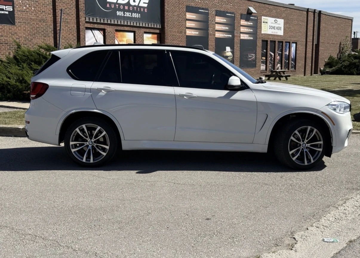 BMW X5 35i * M пакет * Head up * Панорама * 7 Местен * , снимка 2 - Автомобили и джипове - 56260750