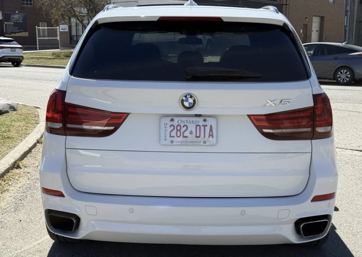 BMW X5 35i * M пакет * Head up * Панорама * 7 Местен * , снимка 4 - Автомобили и джипове - 56260750