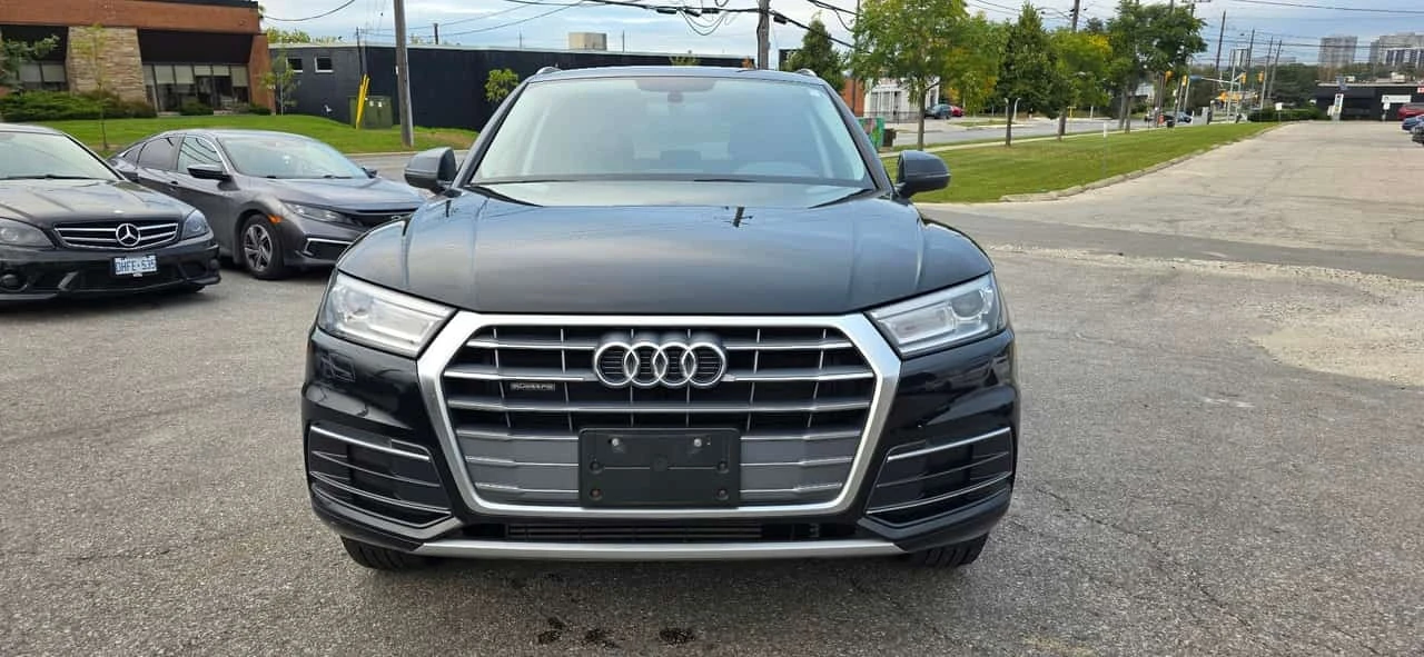 Audi Q5 * Komfort * CARFAX * ОПЦИЯ ЗА ФИНАНСИРАНЕ * , снимка 6 - Автомобили и джипове - 56324111