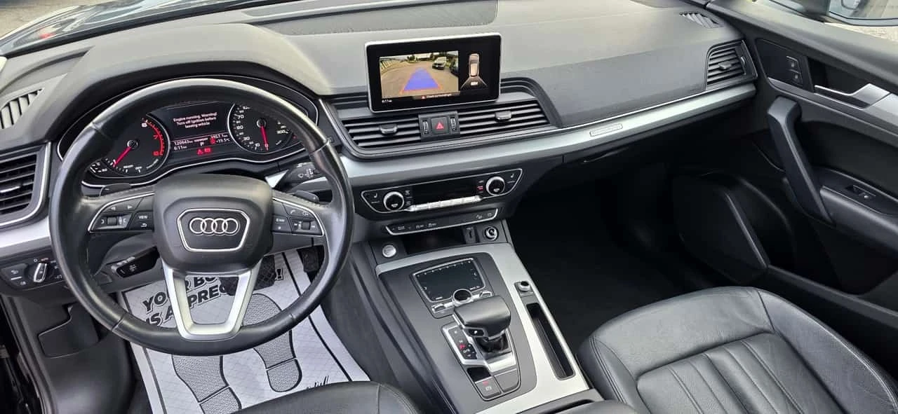 Audi Q5 * Komfort * CARFAX * ОПЦИЯ ЗА ФИНАНСИРАНЕ * , снимка 9 - Автомобили и джипове - 56324111