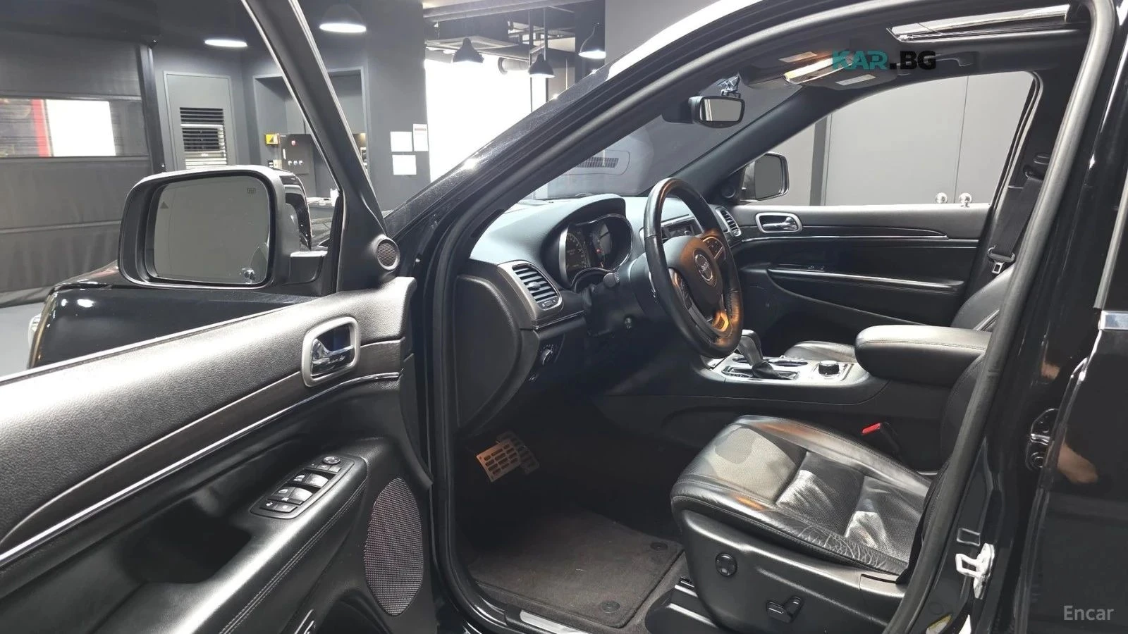Jeep Grand cherokee, снимка 10 - Автомобили и джипове - 56690804