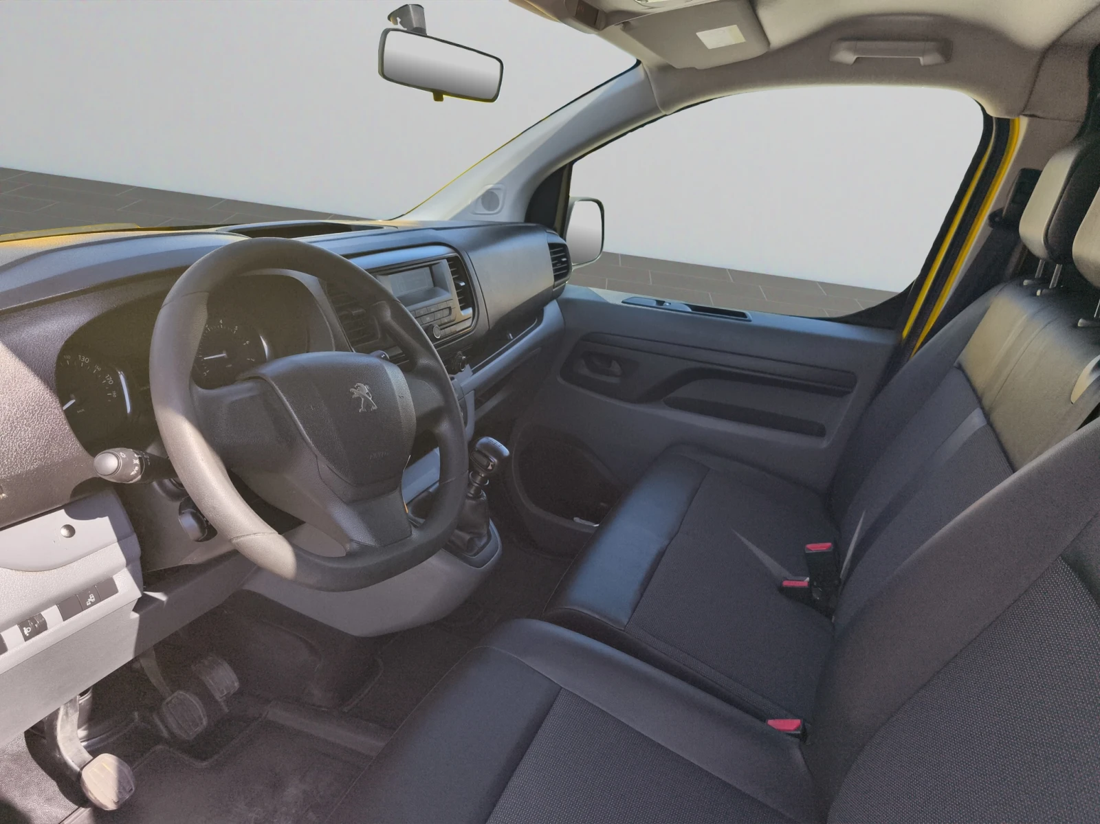 Peugeot Expert  Long 2.0 BlueHDi 120 S&S BVM6 E6/1910R32 - изображение 9