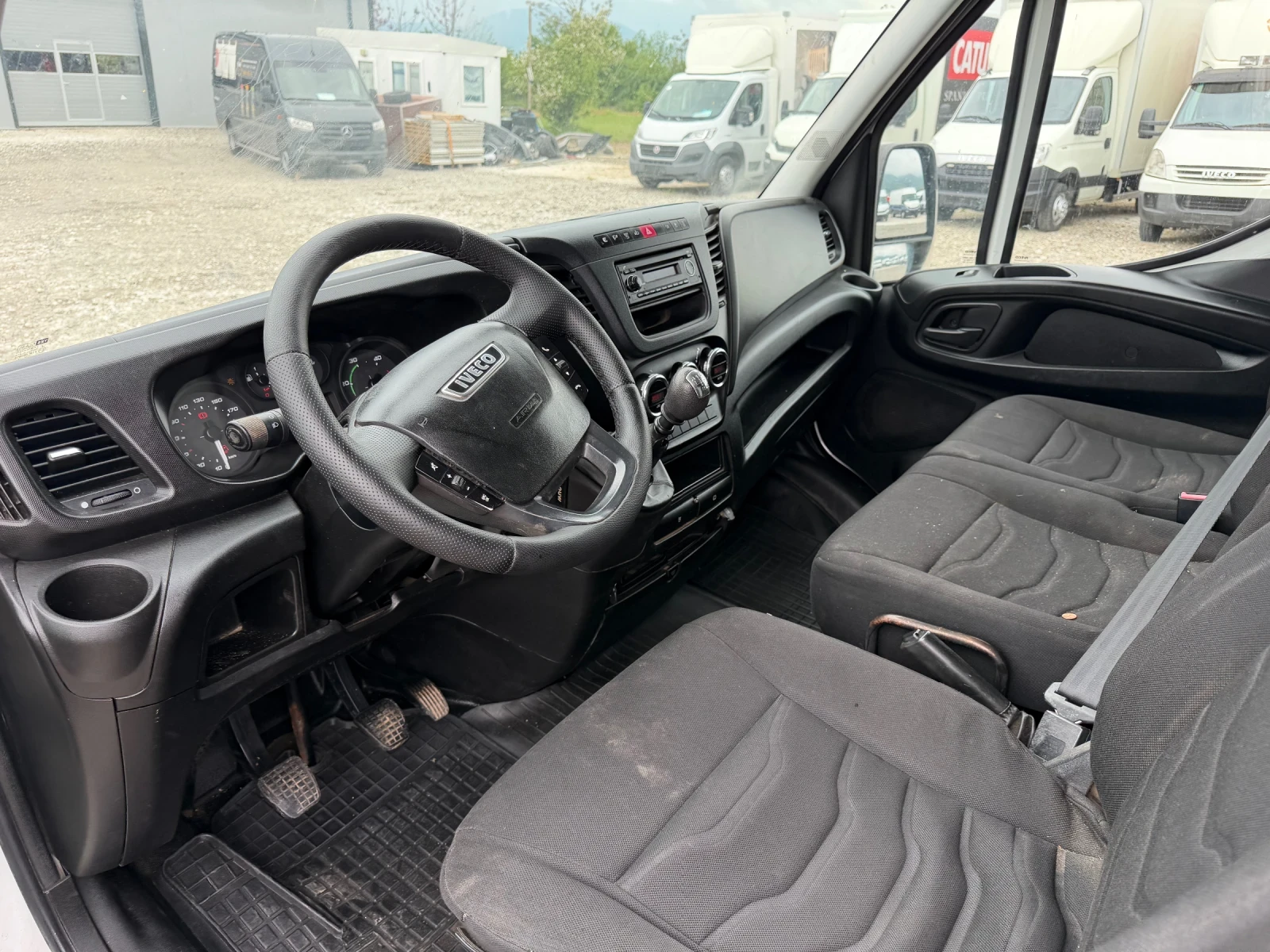 Iveco Daily 35-150!KЛИМА!ДВ.ГУМА!ДО3.5Т, снимка 7 - Бусове и автобуси - 54483678