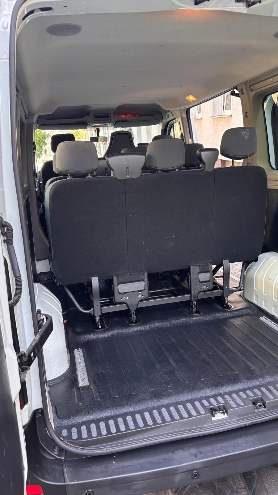 Renault Master 2.3 DCI, снимка 14 - Бусове и автобуси - 56380900