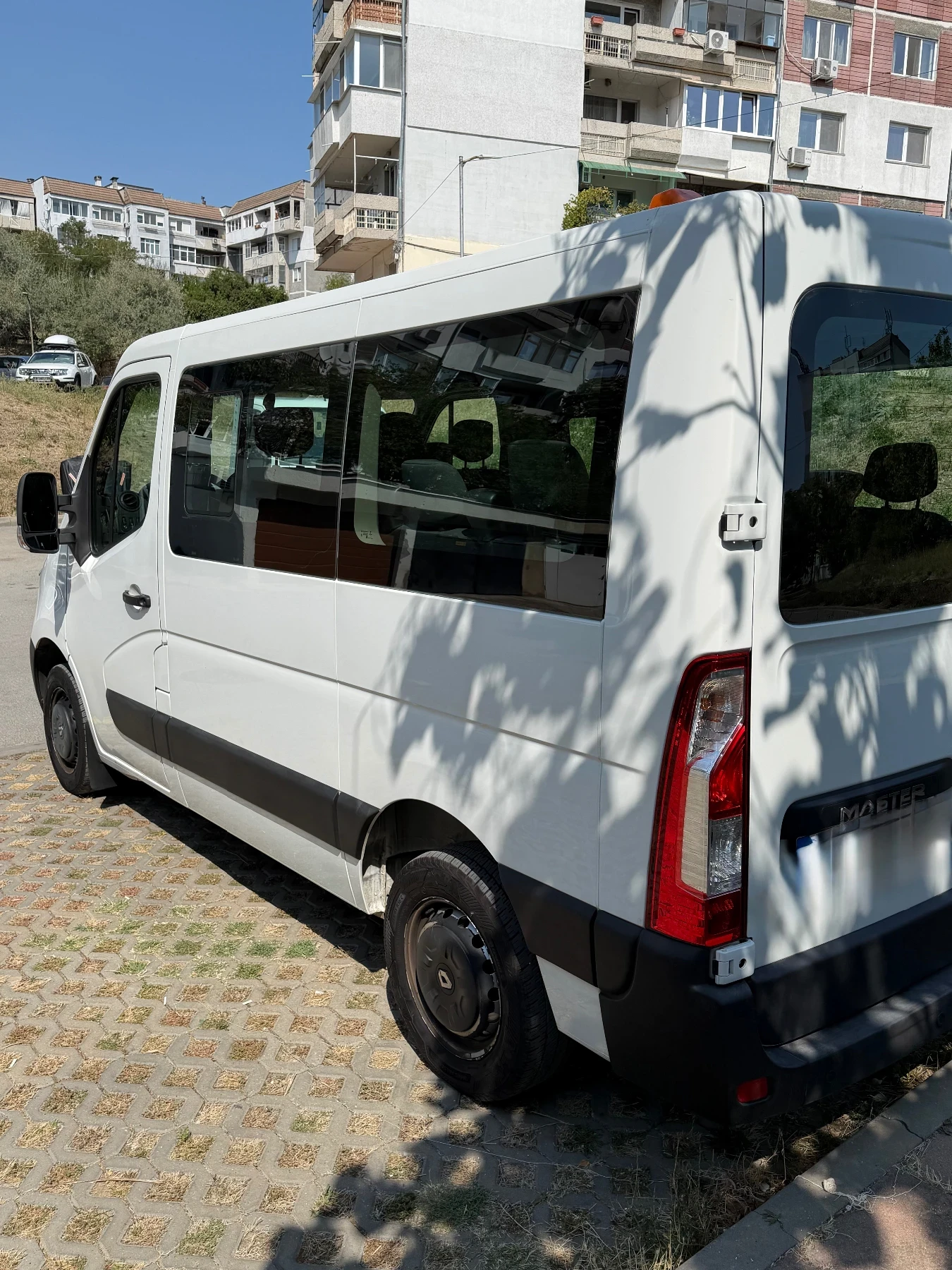Renault Master 2.3 DCI, снимка 4 - Бусове и автобуси - 56380900