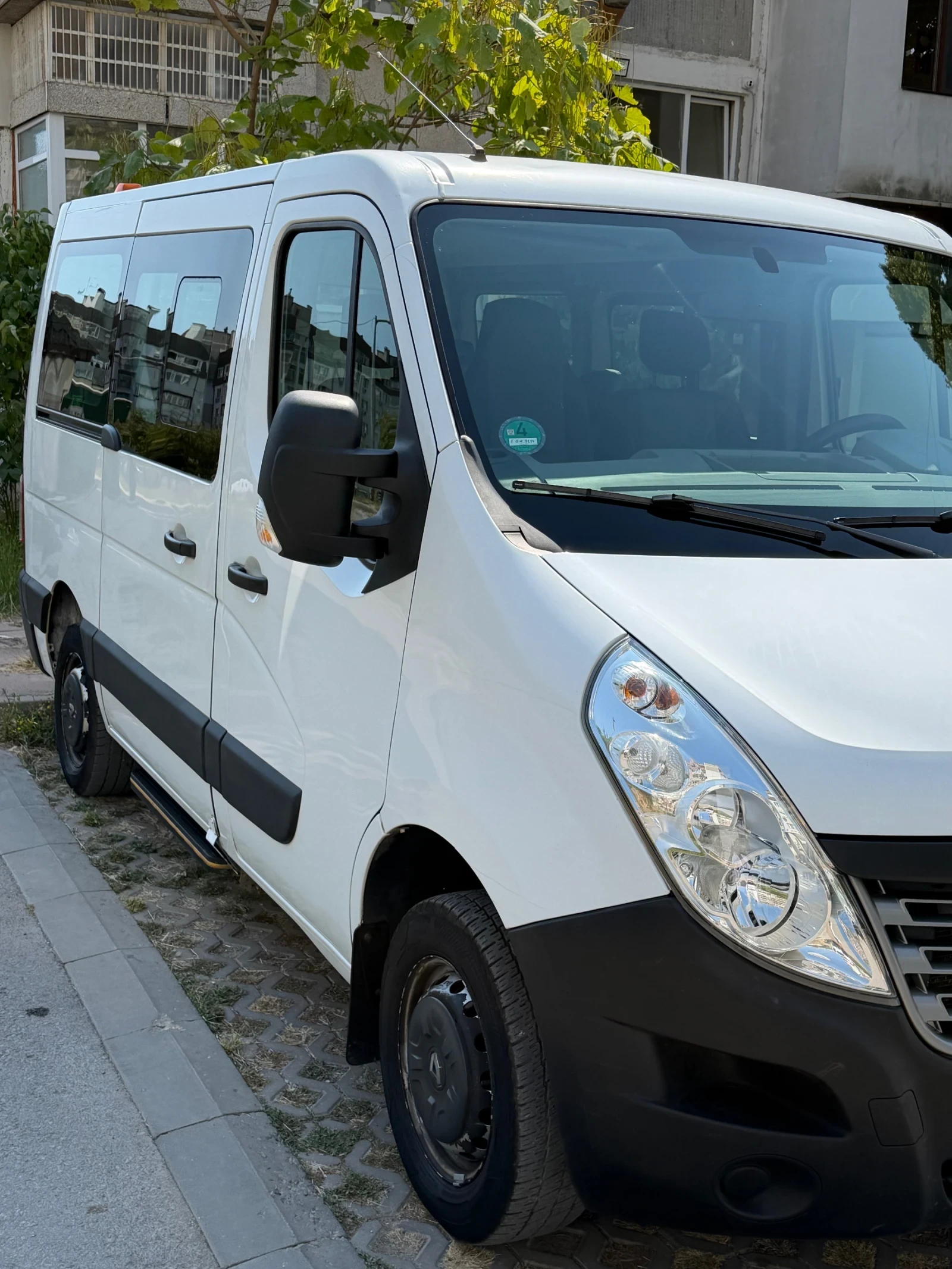 Renault Master 2.3 DCI, снимка 2 - Бусове и автобуси - 56380900