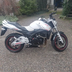 Снимка Suzuki Gsr