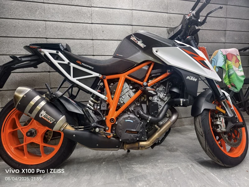 Ktm Super Duke 1290 R, снимка 14 - Мотоциклети и мототехника - 52109257