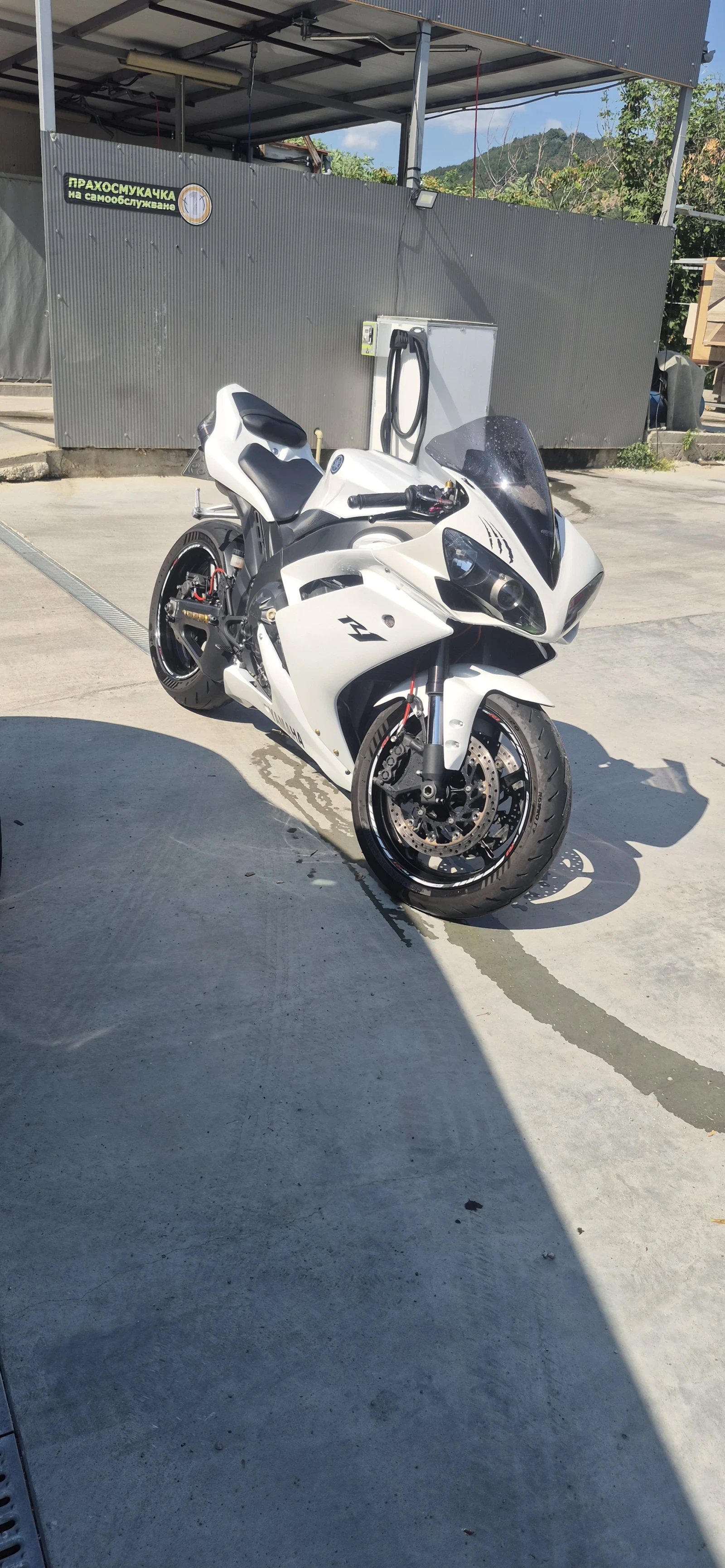 Yamaha YZF-R1 R1 - изображение 3