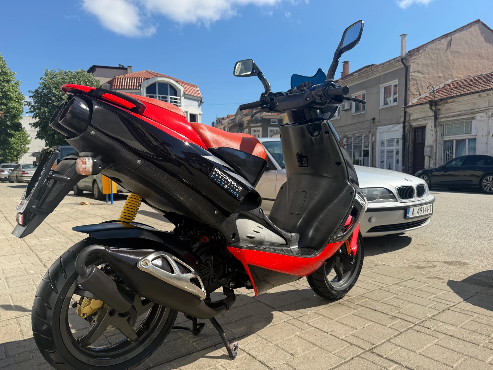 Aprilia Sr 50, снимка 3 - Мотоциклети и мототехника - 54703733